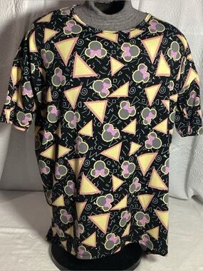 LuLaRoe Disney Minnie Mouse Black & Yellow Tunic Pullover Top